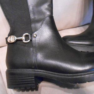 Women’s New, Black “Giani Bernini “leather riding Boots, size 5.5.